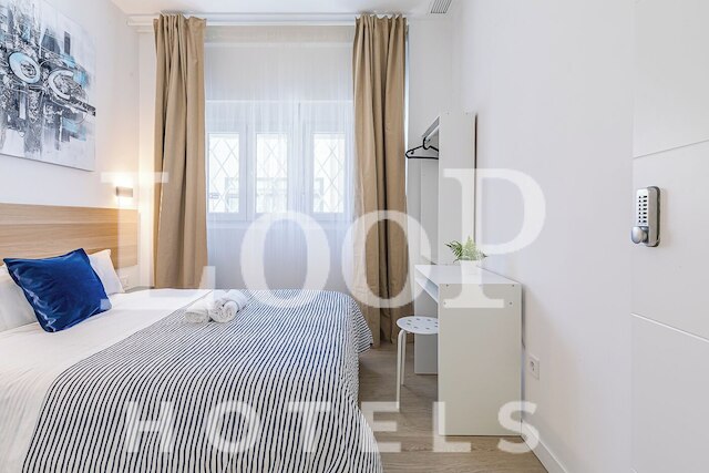 ループ アルカラ アダルツ オンリー