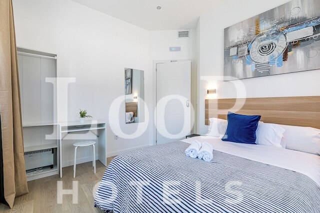 ループ アルカラ アダルツ オンリー