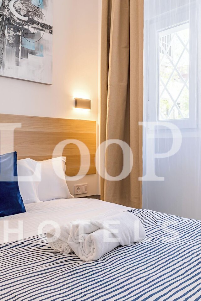 ループ アルカラ アダルツ オンリー