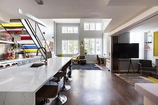 デカルブ バイ ローブ トラベル デュプレックス ロフト ウィズ テラス