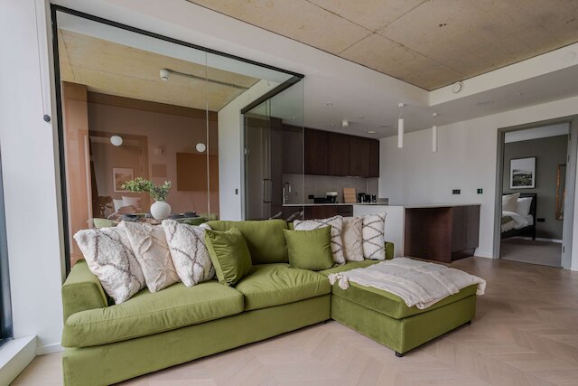 ミドリ スイート 2ベッドルーム シティ ビューズ