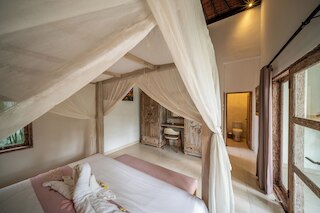 ヴィラ カンガルー スミニャック