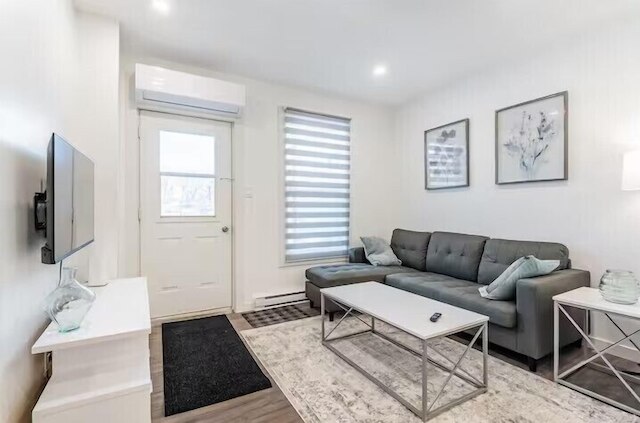 プラザ アパートメンツ