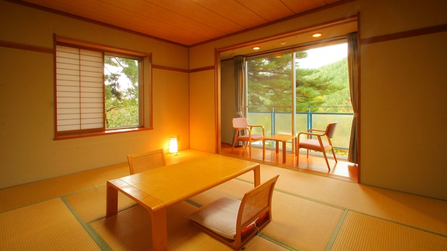 信州穴沢温泉　松茸山荘