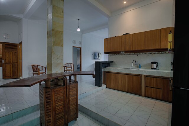 ヴィラ カルガリー スミニャック