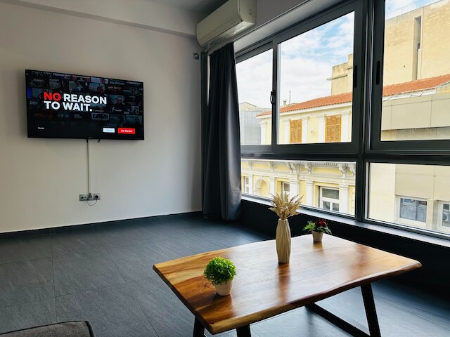 エルモウ ダウンタウン スイーツ バイ アテネズ アーバン リトリート