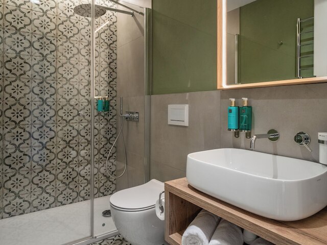 ザ ボタニスト バイ アドレズ