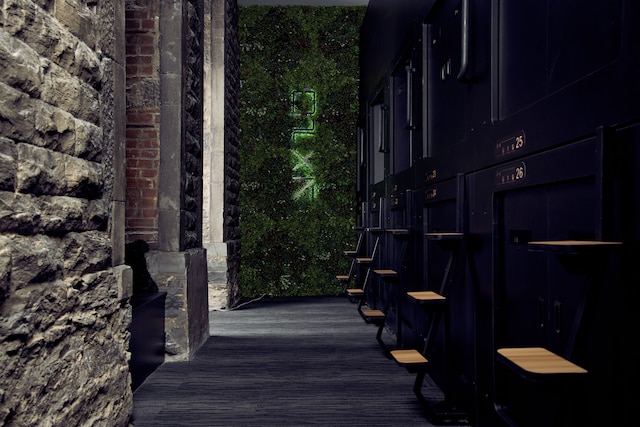 カプセルホテル