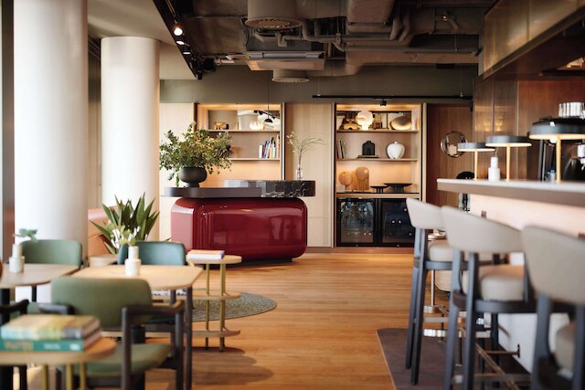 ア バイ アディナ ウィーン ドナウ