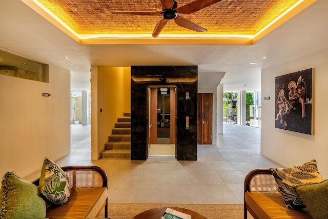 アヴァンヤ アパートメンツ