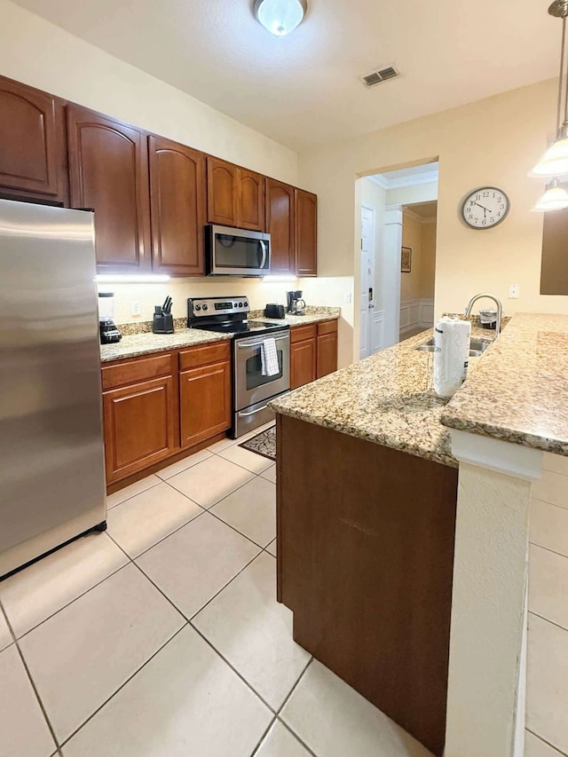 ウォーク トゥ エピック ユニバース アンド オレンジ カウンティ コンベンション センター フロム ディス コンド