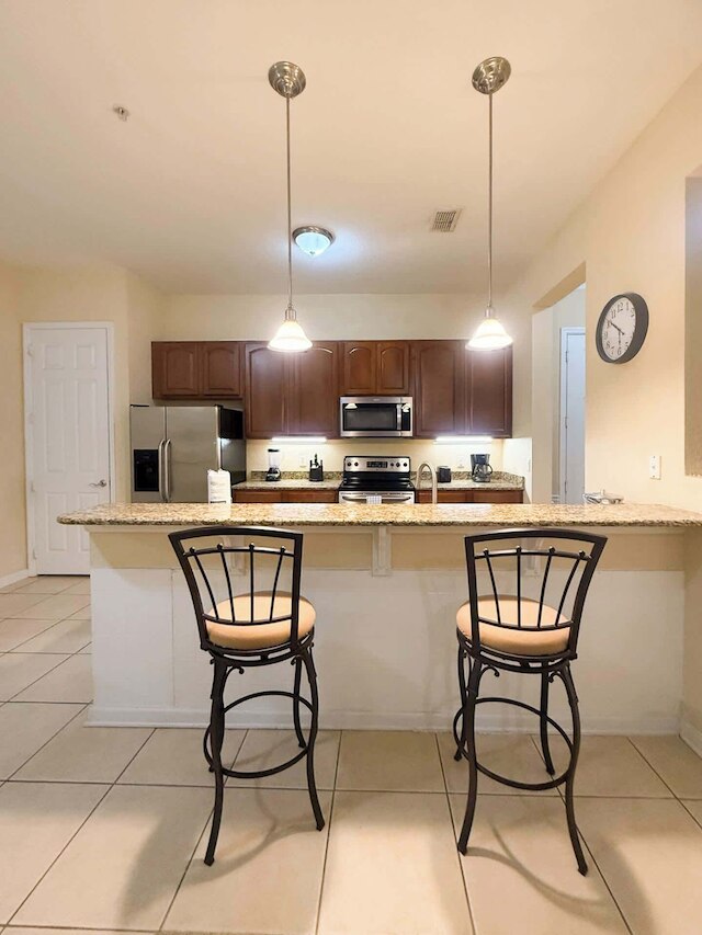 ウォーク トゥ エピック ユニバース アンド オレンジ カウンティ コンベンション センター フロム ディス コンド