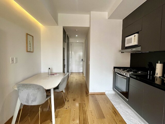 スタニング ロフト ウィズ パーフェクト デコ イン ローマ ノルテ