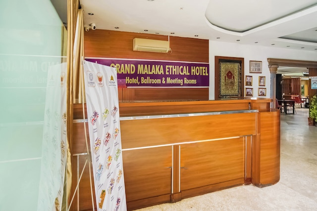 タウンハウス オーク イリル ティムール I ニア Ptc モール