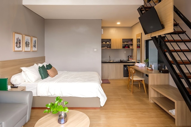 カルマ ジャティマス クラヤール ヴィラ スレマン ジョグジャ