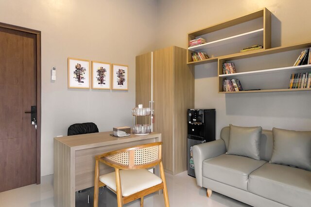 カルマ ジャティマス クラヤール ヴィラ スレマン ジョグジャ