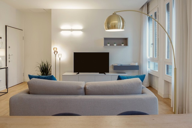 マンゾーニ44スイート