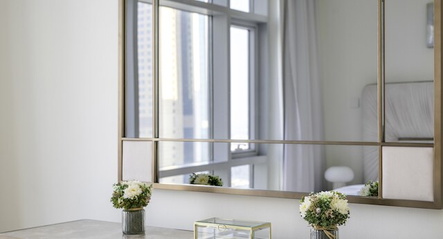 スタニング 2 ベッドルーム イン ザ ハート オブ ダウンタウン