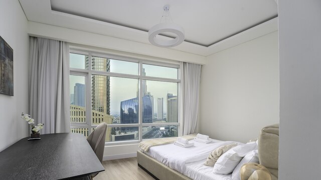 スタニング 2 ベッドルーム イン ザ ハート オブ ダウンタウン