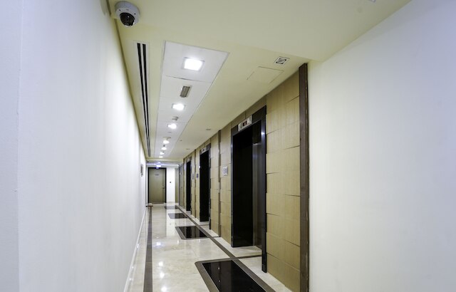 スタニング 2 ベッドルーム イン ザ ハート オブ ダウンタウン