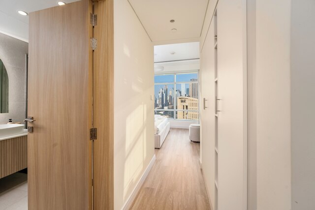 スタニング 2 ベッドルーム イン ザ ハート オブ ダウンタウン