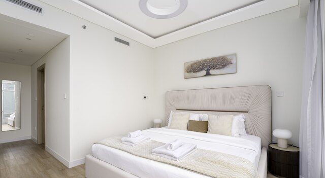 スタニング 2 ベッドルーム イン ザ ハート オブ ダウンタウン