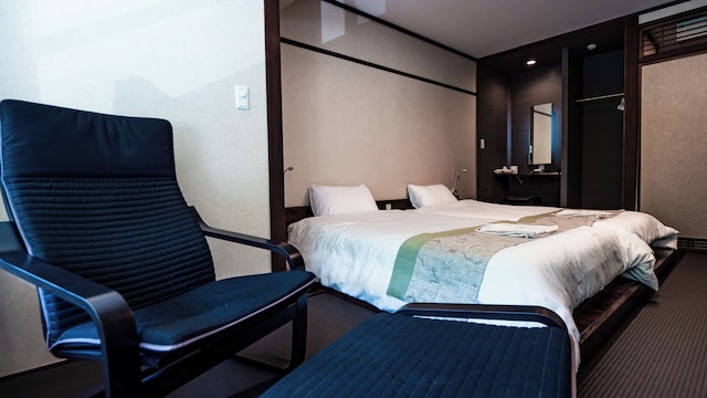 the TOJi.ba MATSUKAWAKAN 湯治場 松川館