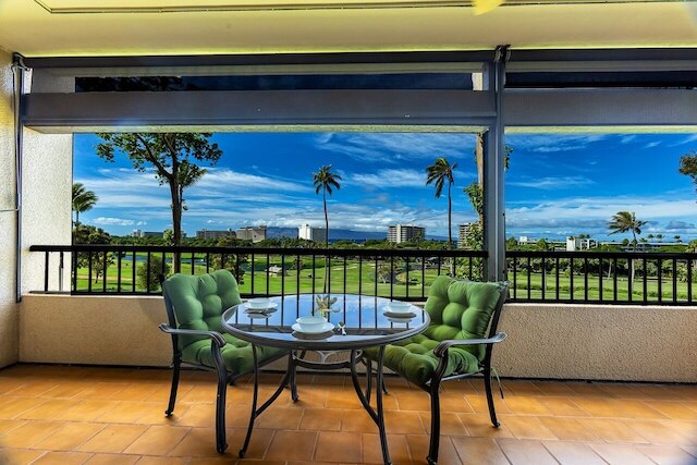 カアナパリ ロイヤル N202 2 ベッドルーム コンド