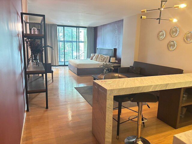 セルカ デ ティ レジデンシア