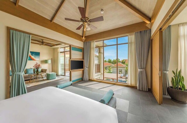 ラックス 5 スター ヴィラ プライベート プール リゾート アクセス