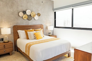 ヤシュチェ バイ アンディアニ トラベル