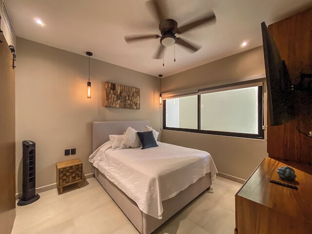 ヤシュチェ バイ アンディアニ トラベル