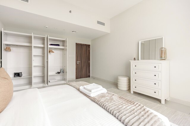 シルクハウス リフレクション タワー