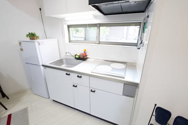 西新宿五丁目駅から徒歩5分