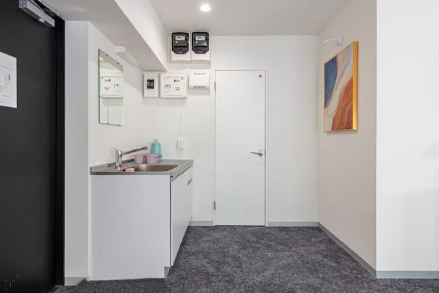 虎ノ門ゲストハウス 7F