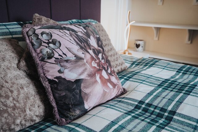 スペーシャス 4 ベッドルーム マンチェスター リトリート ウィズ ガーデン