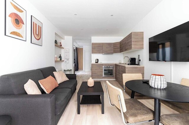 モダン アパートメント -1ベッドルーム-4人- サンジェルマンデプレ