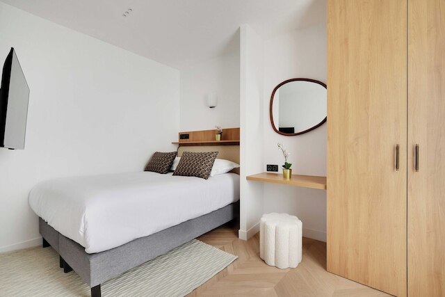 チャーミング アパートメント - エアコン- 3ベッドルーム-6人- モントルグイユ