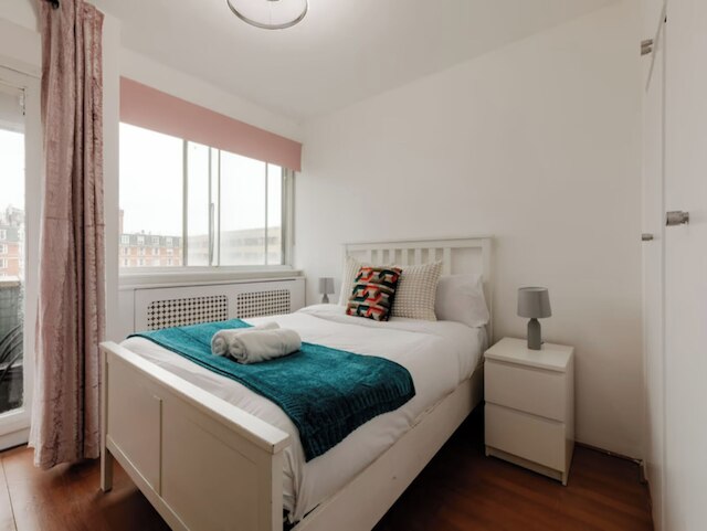 ラグジュアリー ロンドン アパートメント ウィズ シティ ビューズ