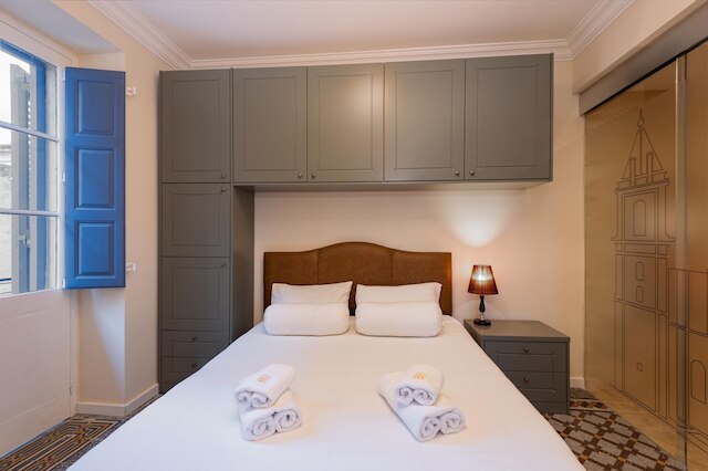 ブティック スタイル 1ベッドルーム アパートメント - スクエア シービュー