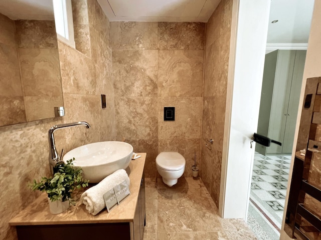 ローカル ジェム スペーシャス 2ベッドルーム 2バスルーム デュプレックス アパートメント