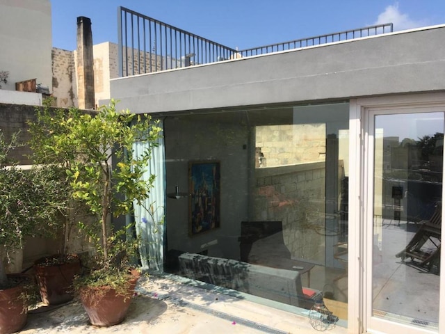 スペーシャス 1ベッドルーム ペントハウス ウィズ ルーフトップテラス