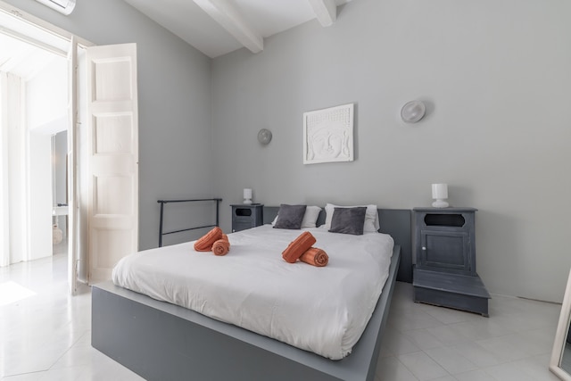 チャーミング スペーシャス 3 ベッドルーム アパートメント