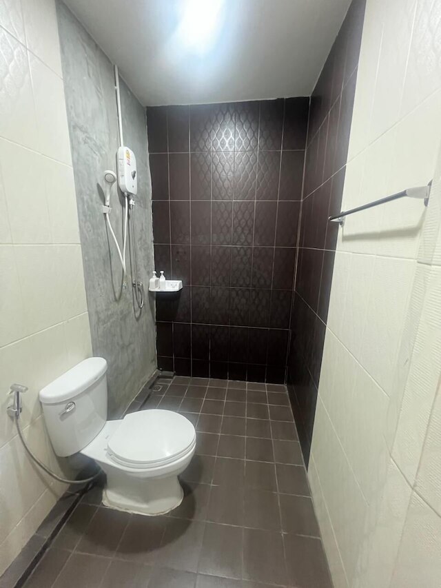 ナイン ブルー ブティック