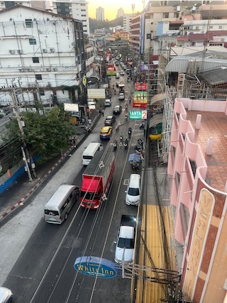 ナイン ブルー ブティック