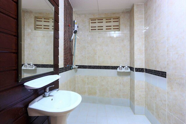 ナイン ブルー ブティック