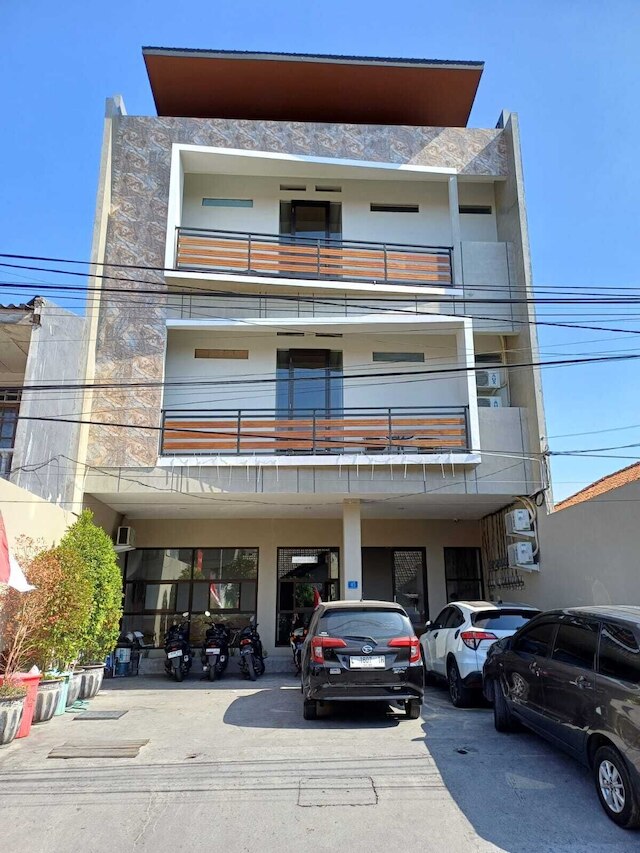 フェニックス リビング