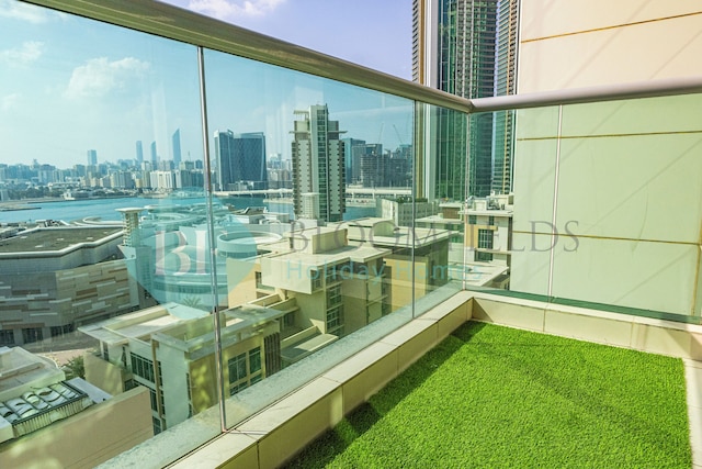 ブルームフィールズ ロイヤル 1ベッドルーム スカイスクレイパー