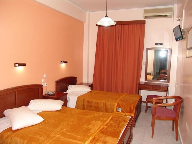 ホテル コスモス