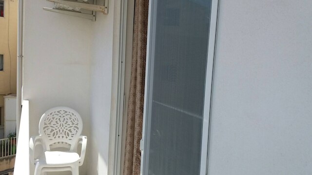 ユニバーシティ ハイツ 2 ベッドルーム コージー アパートメント